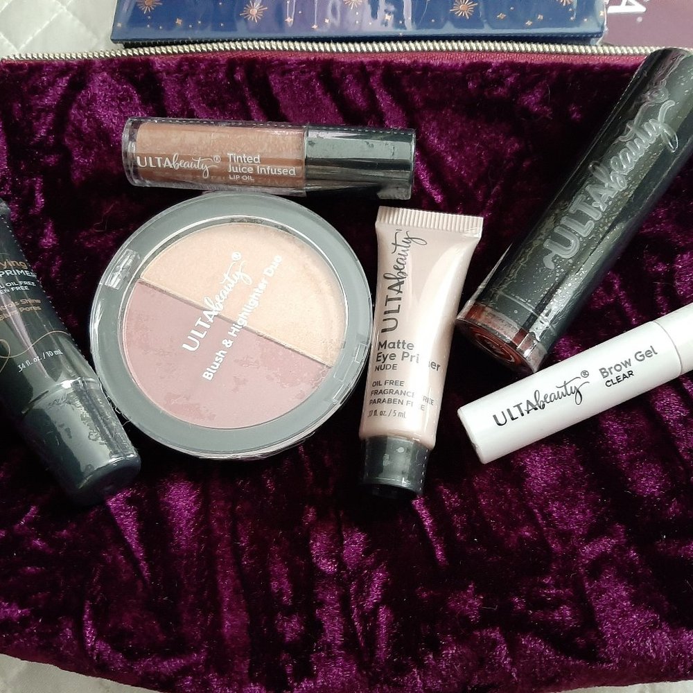 Ulta 7 Piece Make up Bundle with Velvet Cosmetic Bag - Picture 3 of 3